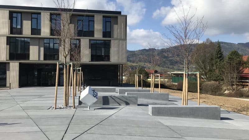 Vorplatz der Bezirkshauptmannschaft Kirchdorf/Krems